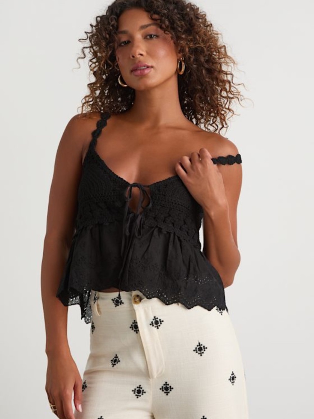 Lulus Maddy Black Mixed Media Tie-front Tank Top - Size L